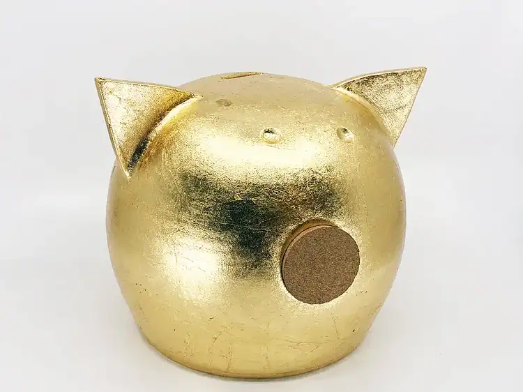 Pix pentru decor sau cadou, porcușor decorativ aurit, jucărie sau ornament de sezon.