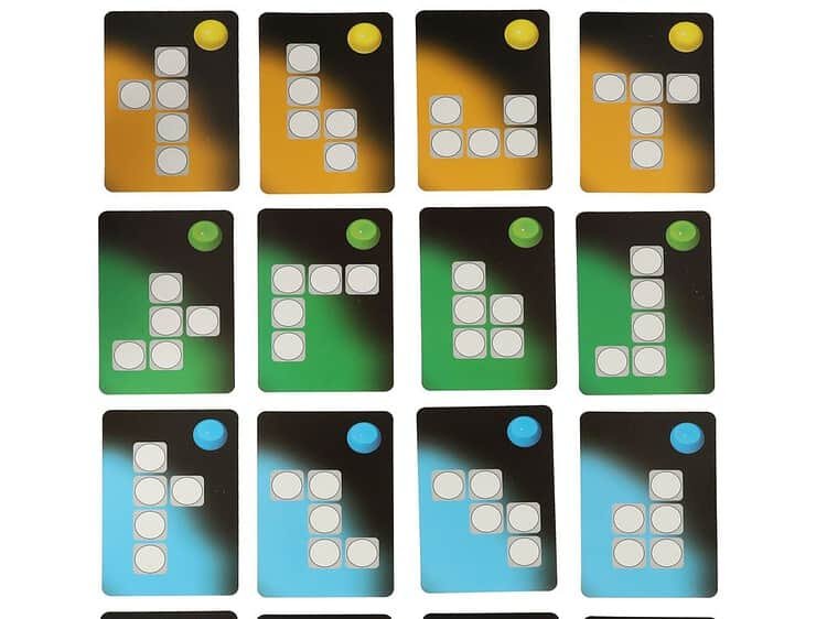 1. Jucării logică pentru copii, set cu piese colorate pentru dezvoltare cognitivă.