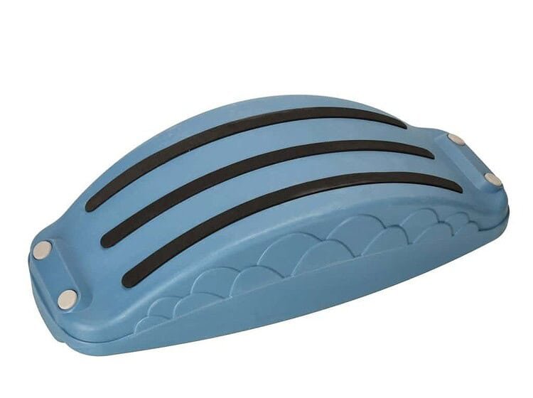 Jucarie pentru joaca pe plaja sau in piscina, forma de scoica albastra cu insertii negre.