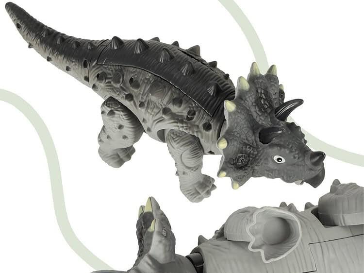 răcnește - este aproape ca unul real