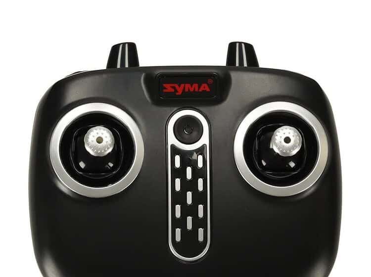 7V 500mAh și alte componente. Dimensiuni: 32x32x5cm. .