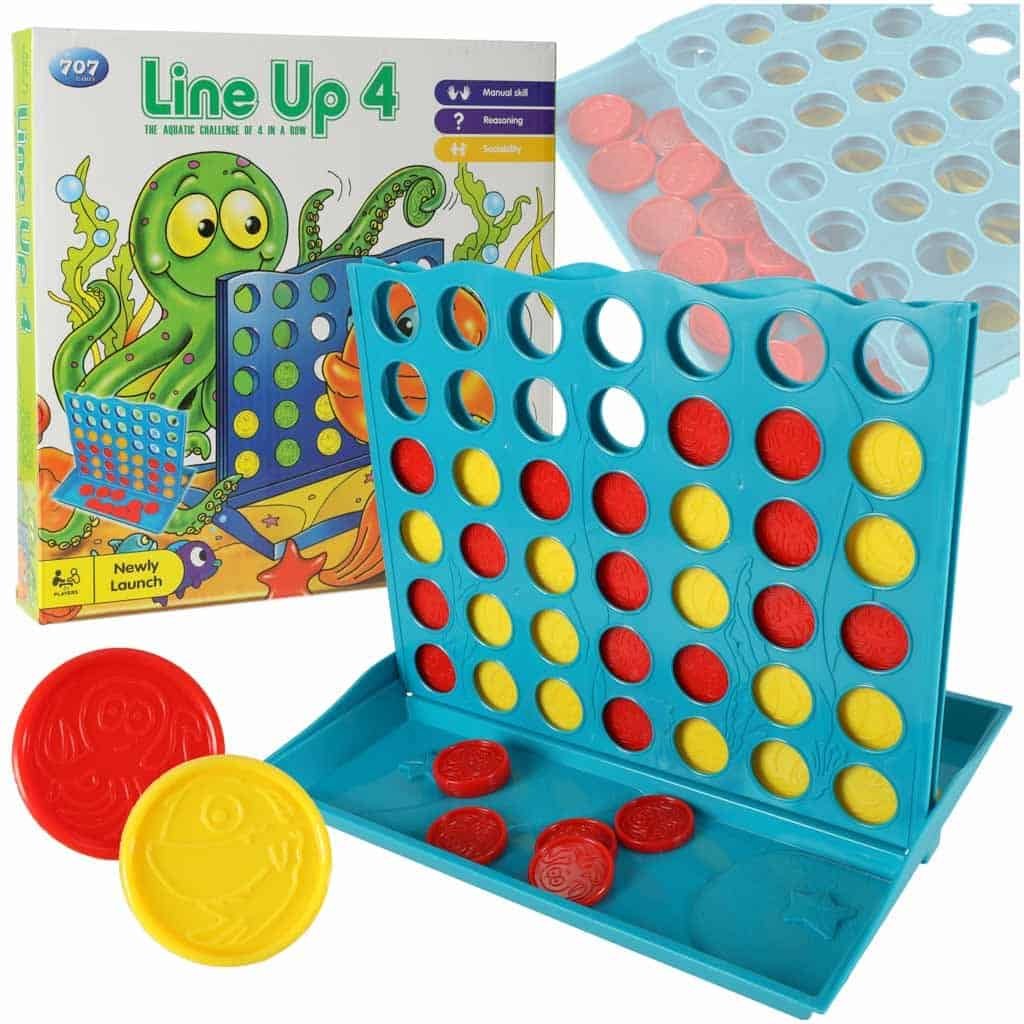 Joc de puzzle Lucky four 25x19x20cm - Un joc de puzzle fantastic conceput pentru două persoane. Jocul constă într-o tablă de joc: Rânduri de 6x7 și jetoane în două culori: roșu și galben. Dimensiunile ambalajului: 26 cm x 26 cm x 3