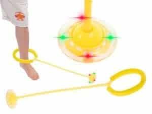 Hula hop picior de sărituri cu bile luminoase LED galben - O coardă de sărituri senzațională - hula hop pentru picior. O idee excelentă pentru petrecerea activă a timpului liber. Ușor de utilizat