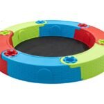 Sandpit din plastic colorat bănci pliabile - O groapă de nisip colorată cu un diametru de 170 cm. Se compune din șase elemente care se potrivesc cu un clic