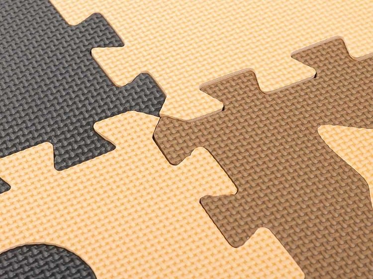 Placi puzzle moi și durabile pentru jucării și activități educative pentru copii.