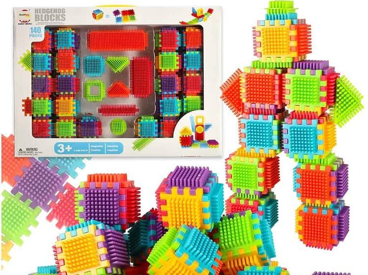 Blocuri de construcție creative de construcție waffle arici 140pcs - Blocuri creative de napolitane/bijuterii. Acestea îi vor oferi copilului dumneavoastră multe ore de joacă plină de bucurie. În timp ce se joacă
