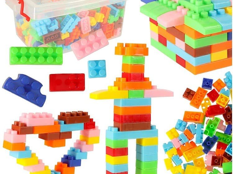 Cărămizi spațiale educaționale BOX 240el mic - Un set de 240 de piese de blocuri de plastic colorate de diferite forme. Acestea pot fi folosite pentru a crea diverse construcții și modele. Blocuri de diferite mărimi