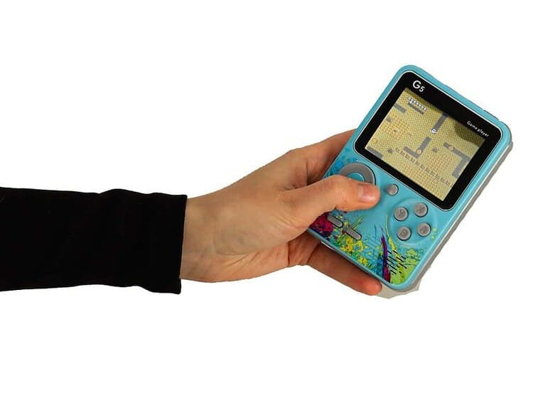 Jucarie pentru copii cu ecran si control parental, divertisment sigur pentru cei mici.