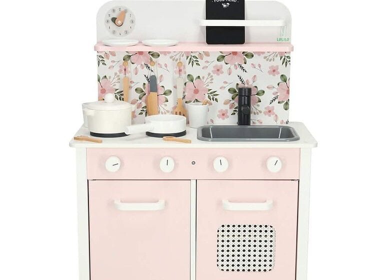 Jucărie bucătărie pentru copii, mobilier din lemn, set jucării pentru joacă și învățare.