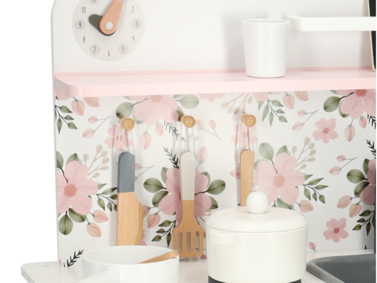 Jucărie de bucătărie pentru copii, set de jucării cu accesorii de gătit și divertisment.