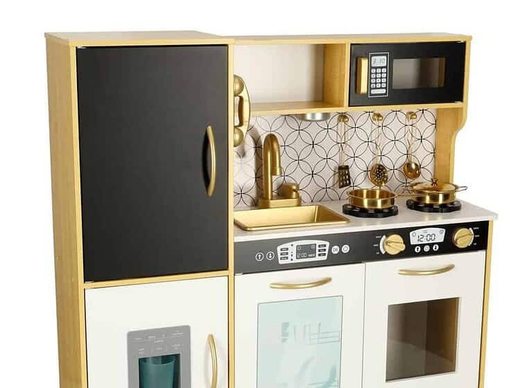 1. Jucărie mobilier bucătărie pentru copii, design modern, alb și negru, detalii aurii.