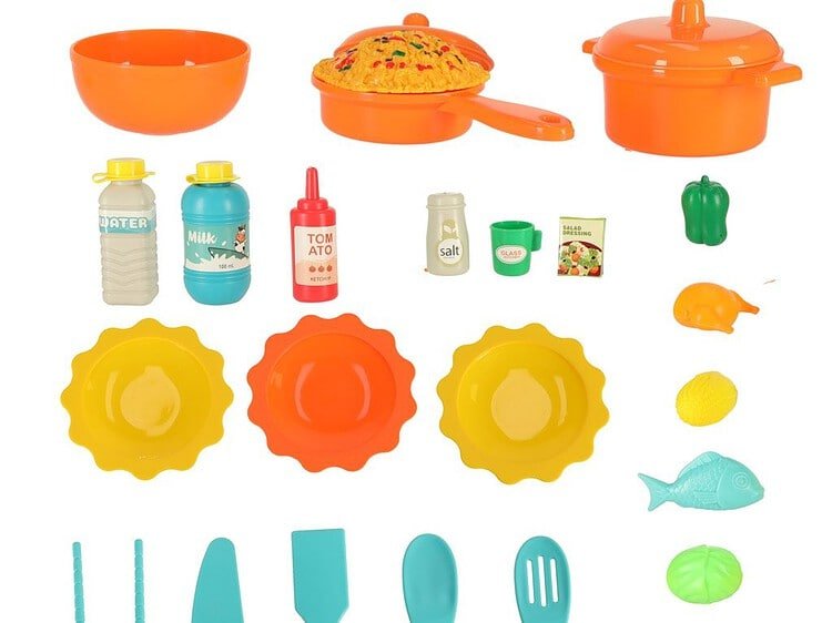 Jucării de joacă pentru bucătărie, set veselă de plastic și ustensile de gătit pentru copii.