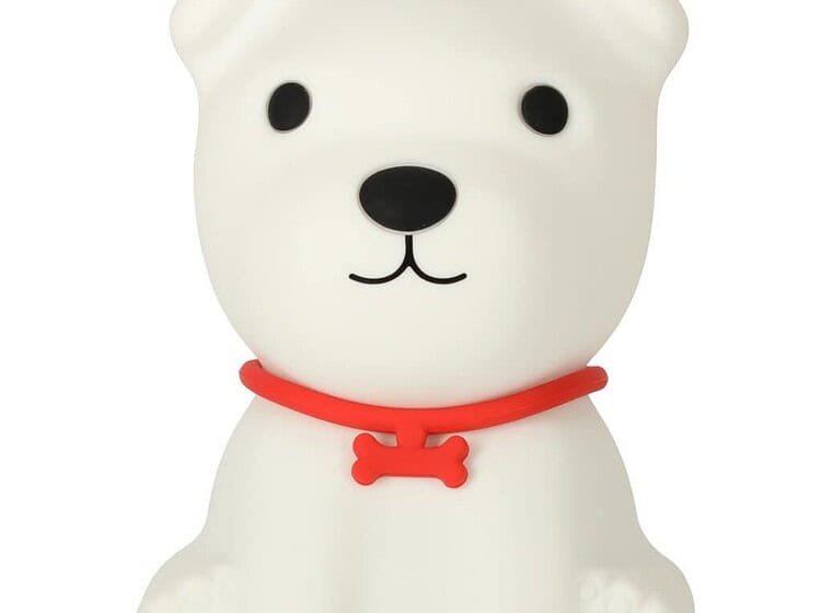 Bear shaped night light for children, safe and adorable nursery decor, perfect for kids' bedroom.