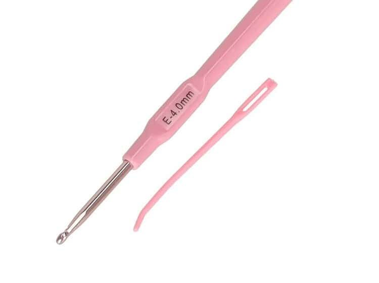 Plastic crochet hook for kids and beginners.