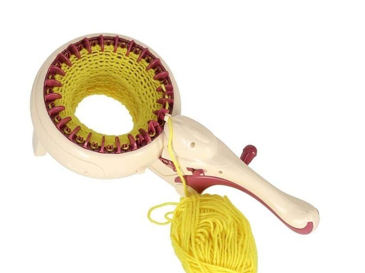 Jucarie joc de indemanare pentru copii, masina de tors si creeare de crosete.