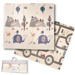 Covoraș educațional pliabil din spumă cu două fețe 180 x 200 cm street/forest - Covoraș din spumă cu două fețe - un centru de învățare și de joacă! Izolează perfect de solul rece și amortizează căzăturile bebelușului atunci când învață să meargă. Un model interesant de animale atrage atenția. Material: spumă XPE. Dimensiuni: 179 cm x 198 cm.