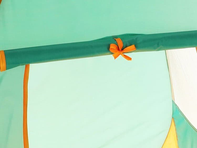 1. Cortină de joacă pentru casuțe și colțuri de joacă, colorată și sigură pentru copii.