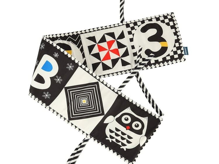 Jucărie educativă pentru copii, pătură de joacă cu modele colorate și buzunar pentru prindere.