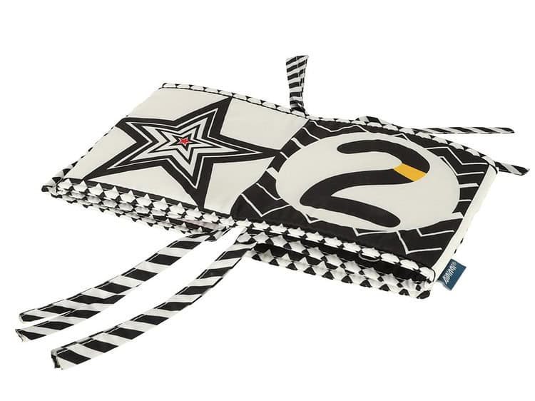 1. Jucărie educatională pentru bebeluși cu veselă păpușă și elemente tactile.