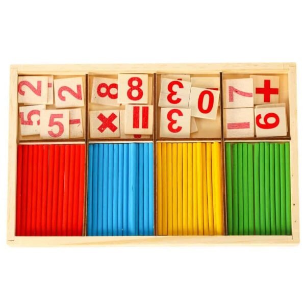 5 cm. Dimensiunile cutiei: 23cm x 15cm.