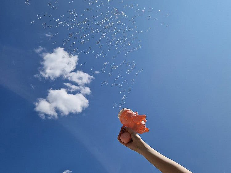 Jucării pentru copii, casă de joacă, jocuri educative, creație și divertisment pentru copii.