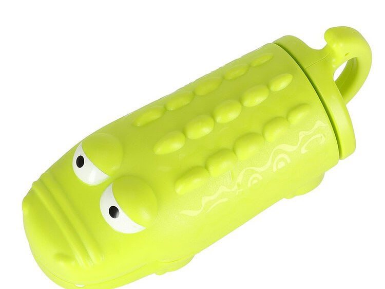 coordonarea ochi-mână și multe altele. Material: plastic. Dimensiuni: 19 x 7 x 7 x 7 cm.