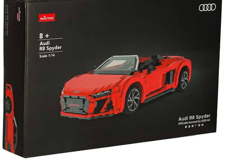 Culoare roșie mașină de jucărie LEGO Audi R8 Spyder pentru copii design realist și detaliat, perfect pentru colecție.