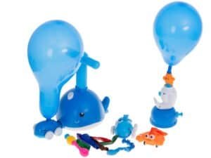 accesoriu lansator. Dimensiunile mașinii: 9x7.5x5cm.