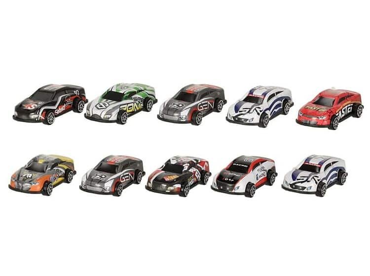 Jucării mașinuțe sport pentru copii, modele diverse, rally și supermașini, distractiv pentru micii pasionați de viteză.