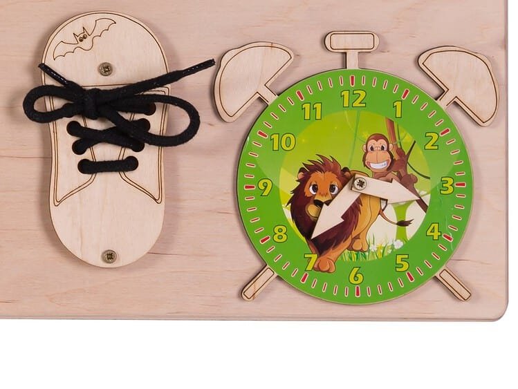 copiii își satisfac curiozitatea înnăscută. Material: lemn. Dimensiuni: 75x50cm