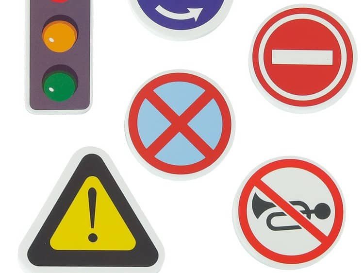 Roată de semnalizare trafic, indicatoare pentru siguranța copiilor, reguli rutiere pentru joacă, semne de avertizare.