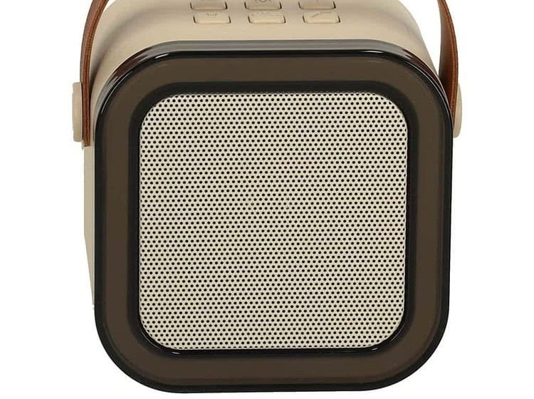 Difuzor portabil pentru copii, ideal pentru joacă și exprimare creativă.