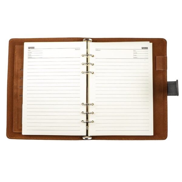 cu magnet - NEBO - - Agenda are coperta din piele ecologica