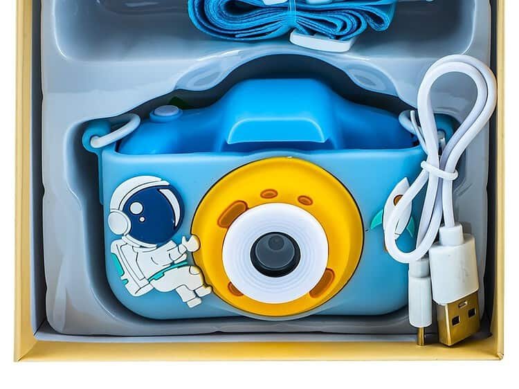 Astronaut - - Setul contine: 1 aparat foto digital