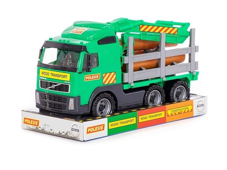 - Camionul are incarcatura de lemne