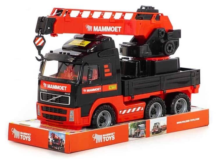 - Macaraua este extensibila si mobila in jurul axei sale 360*