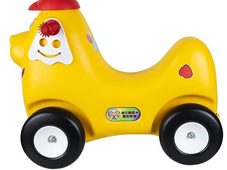 tip ride-on si o platforma pentru balansare