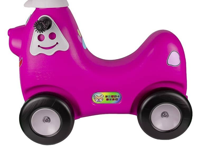 tip ride-on si o platforma pentru balansare