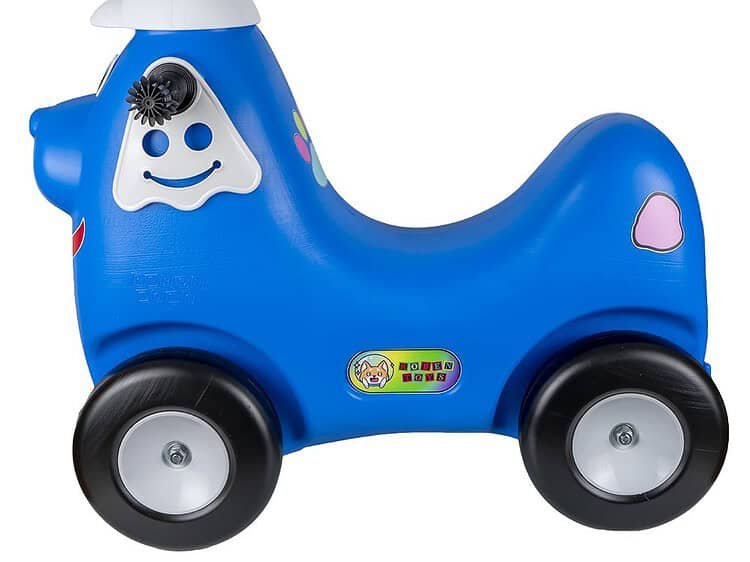 albastru - ROBENTOYS - - Deplasarea jucariei ride-on se realizeaza cu ajutorul celor 4 roti. Directia de deplasare a catelusului este inainte-inapoi