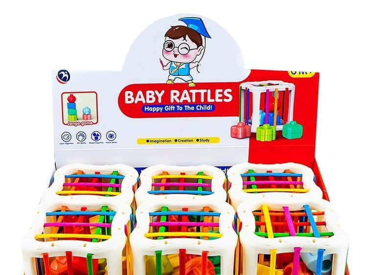 6 buc/set - - Setul contine 6 cuburi senzoriale ce au in interior 5 forme. Pretul afisat este pentru un set.