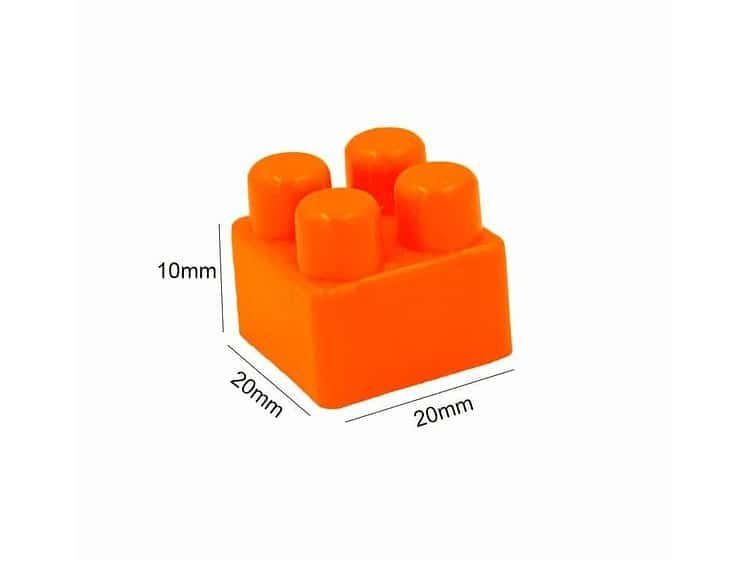 in diferite dimensiuni si culori.