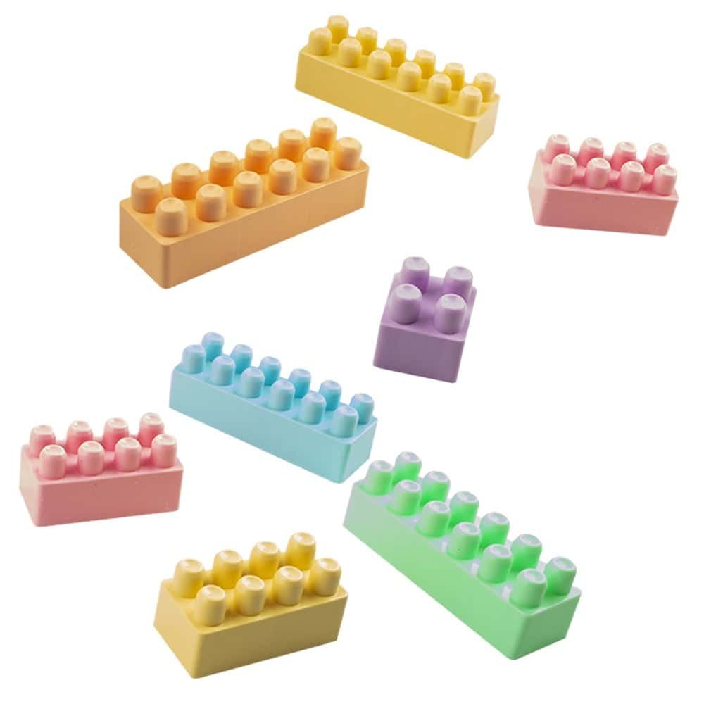 - Cuburile sunt realizate din plastic in urmatoaele culori pastel: roz