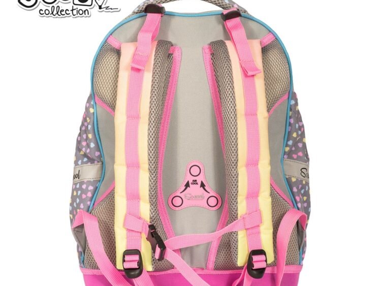 cel frontal fiind echipat cu organizator si suport pentru chei