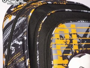 - Ghiozdanul este realizat din poliester rezistent 600D