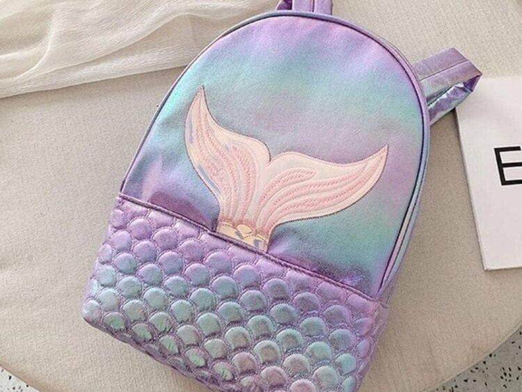 inchidere cu fermoar din plastic