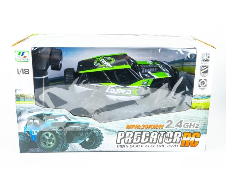 - masina de teren cu telecomanda ce functioneaza la o distanta de aproximativ 50 de metri de 2