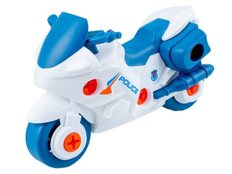 1 elicopter si 1 motocicleta) insotite de 1 surubelnita.