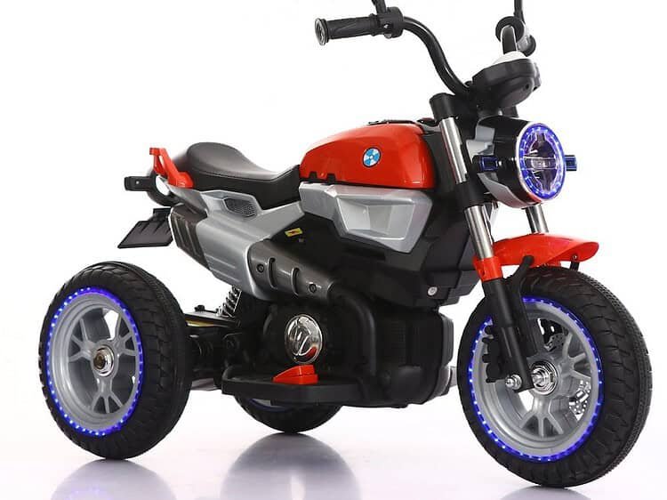 Motocicleta cu acumulator