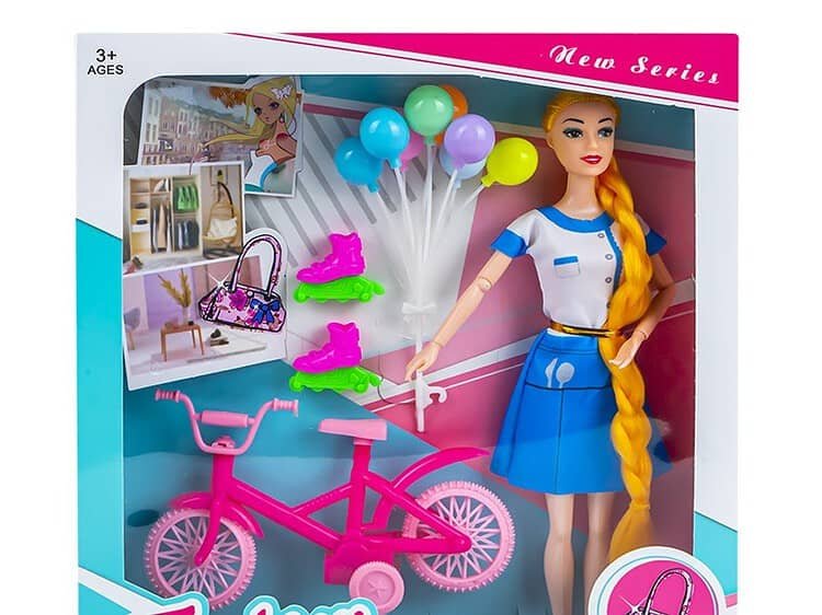 - Jucaria contine: 1 papusa