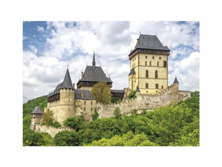 - Orientare imagine: orizontala.